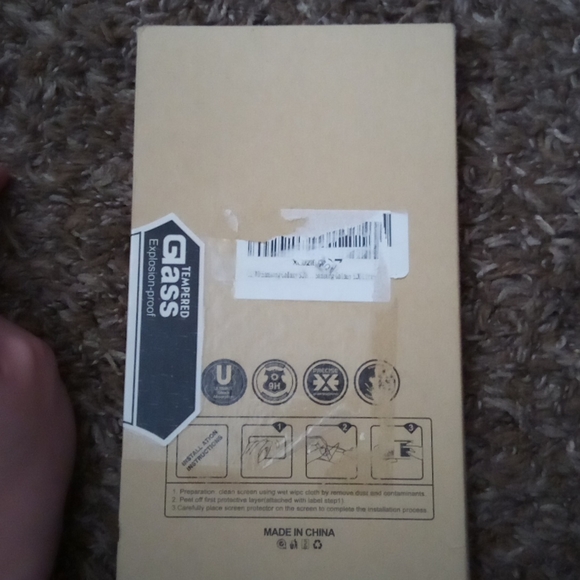 2 tempered glass screen protectors Samsung Galaxy S20, Plus, ultra - Picture 3 of 3